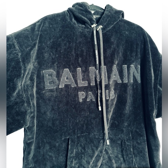 BALMAIN***Black Velour Terry Poncho Towel***Med. $895 - Picture 2 of 3